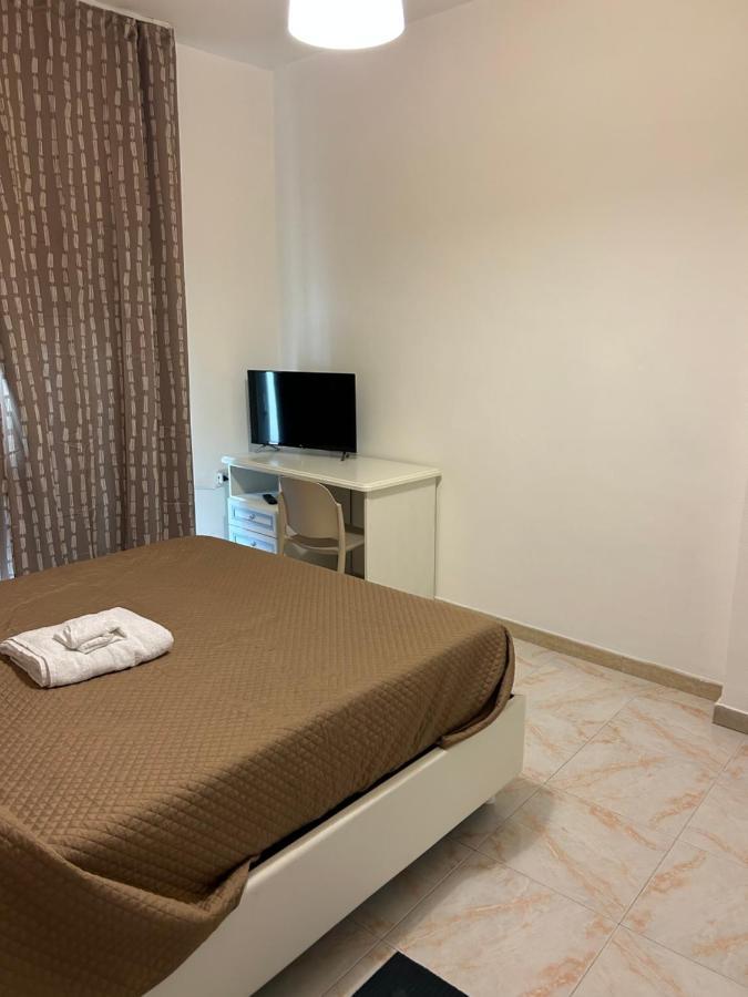 Hotel Happy Fly à Naples Extérieur photo